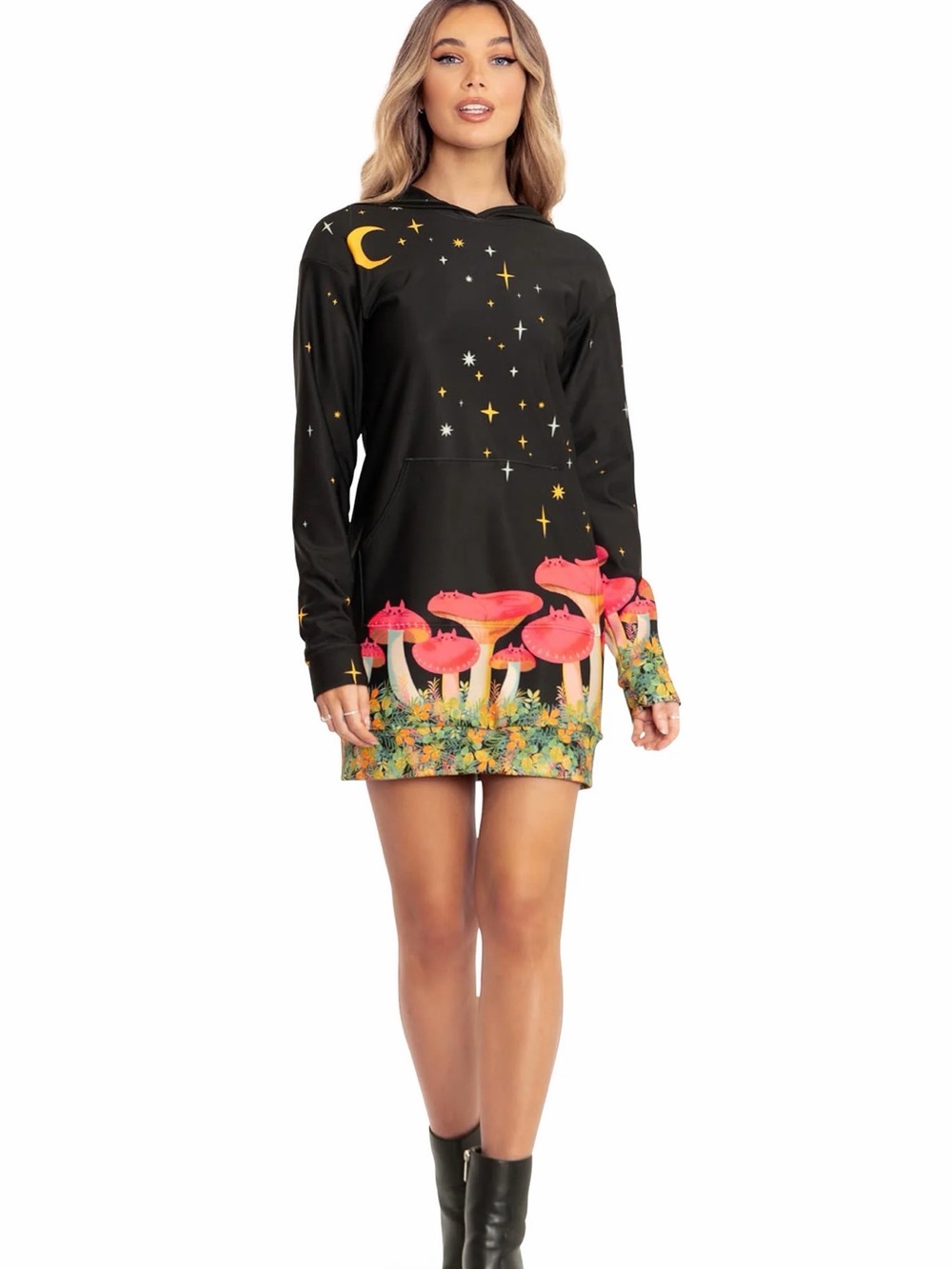 Blackmilk Mushroom Cats Slouchy - Picture 2 of 5